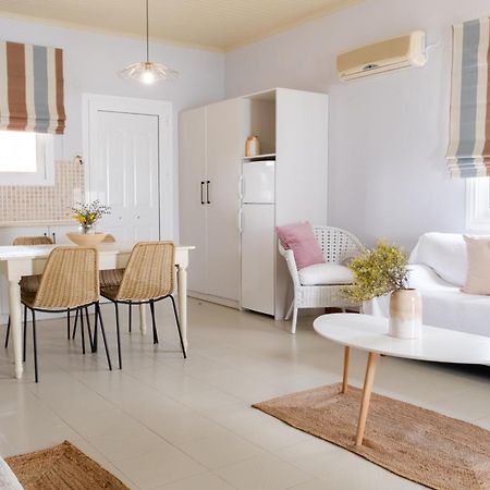 Blue House Apartments Vasilikos  Luaran gambar