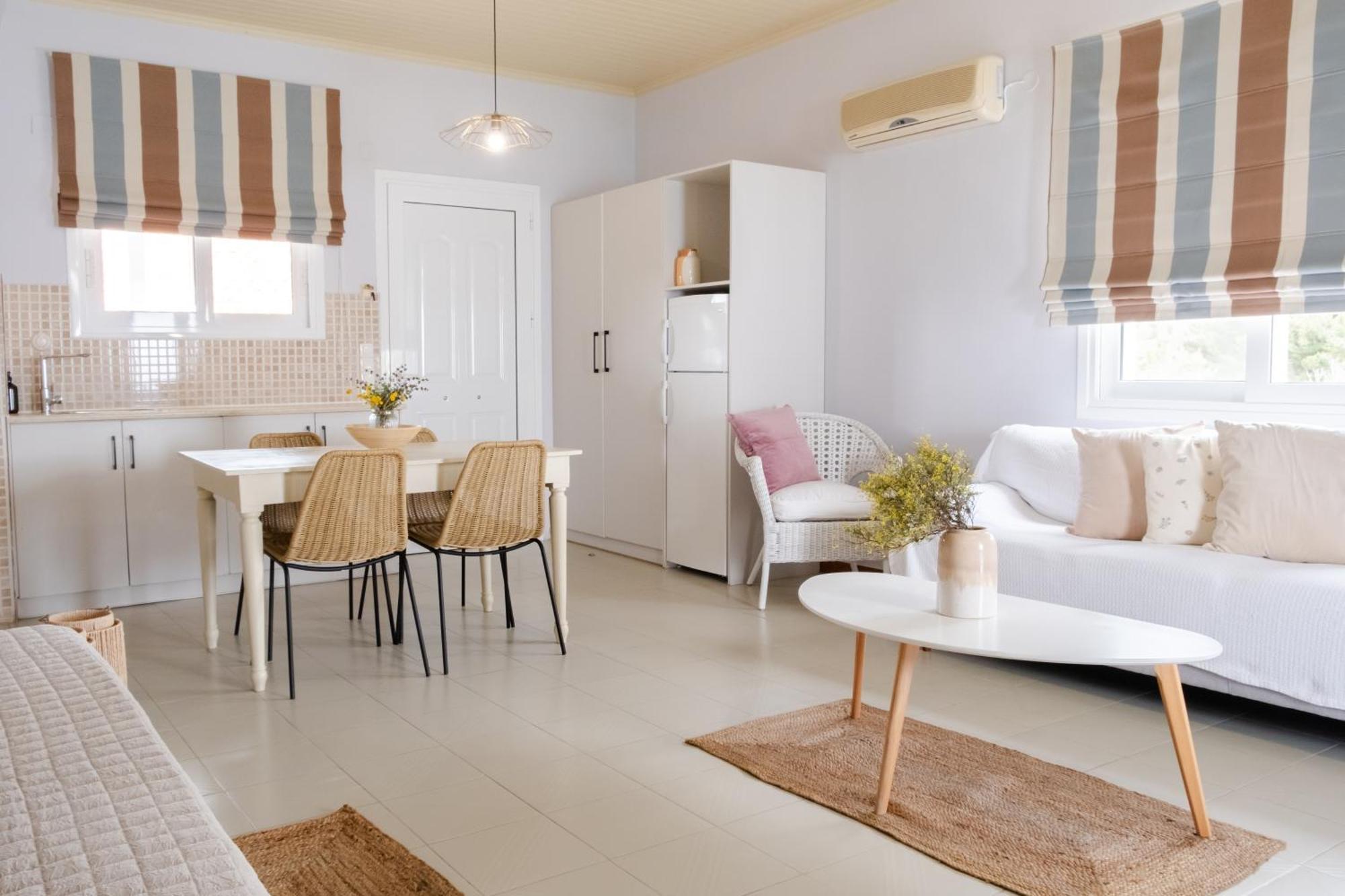 Blue House Apartments Vasilikos  Luaran gambar