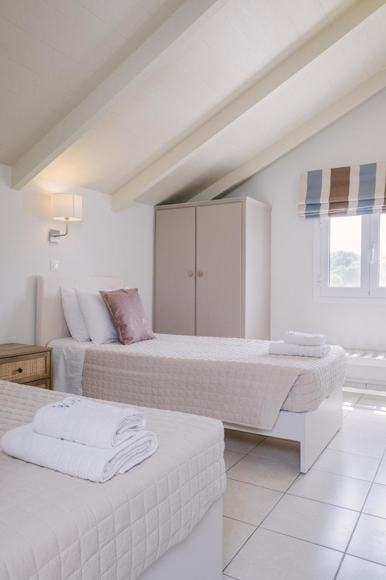 Blue House Apartments Vasilikos  Luaran gambar