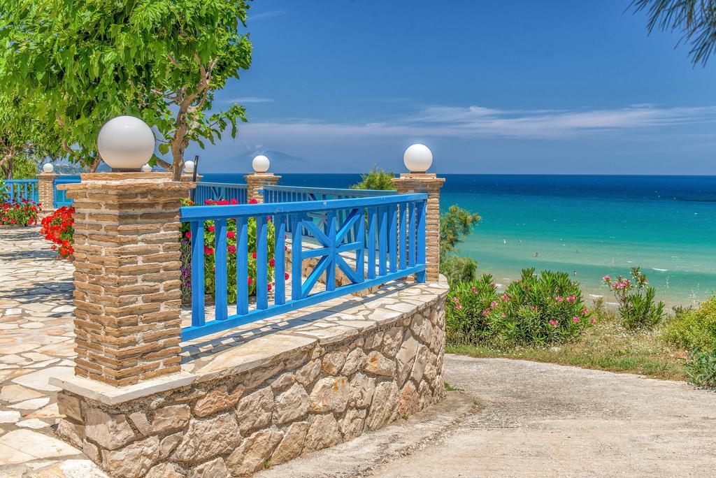 Blue House Apartments Vasilikos  Bilik gambar
