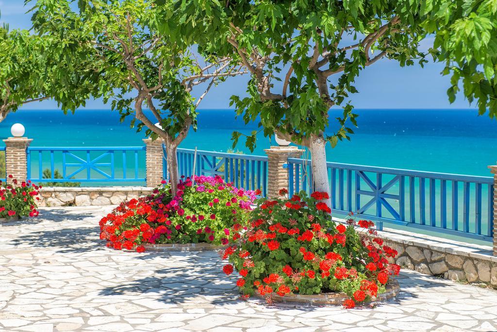 Blue House Apartments Vasilikos  Bilik gambar